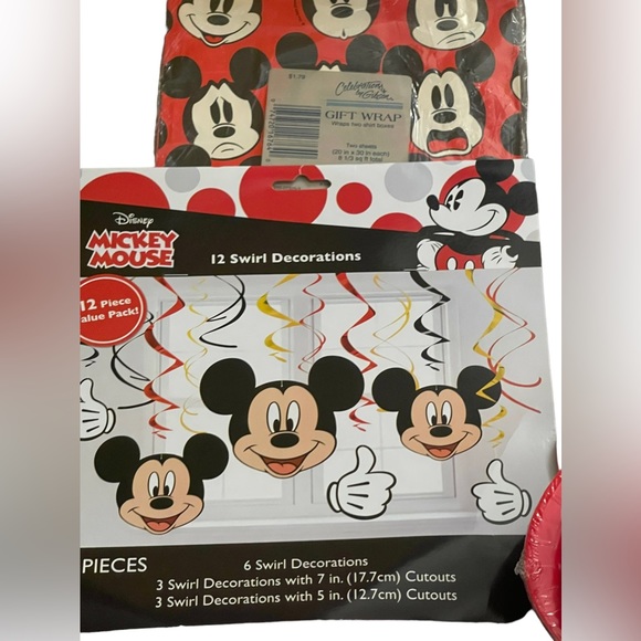 Mickey Mouse 14 Piece Party Supplies Hats, Plates, Napkins, Banner, Table Cover - Picture 10 of 12